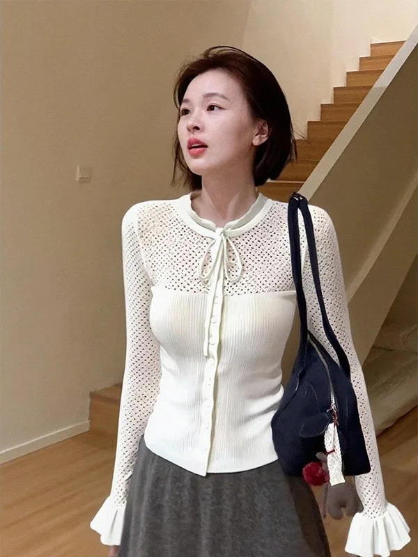 Korean Style White Lace Hollow Knitted Base Shirt Women's Autumn Winter Slim Short High-End Feeling Sweater Inner Wear Top
Korean Style White Lace Hollow Knitted Base Shirt Women's Autumn Winter Slim Short High-End Feeling Sweater Inner Wear Top