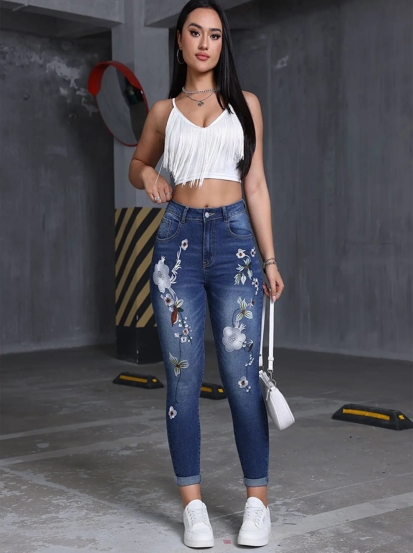 Elegant Women Stretch Denim Skinny Jeans European American Floral Embroidery Slim Fit Ankle Length Trousers woman clothing
Elegant Women Stretch Denim Skinny Jeans European American Floral Embroidery Slim Fit Ankle Length Trousers woman clothing