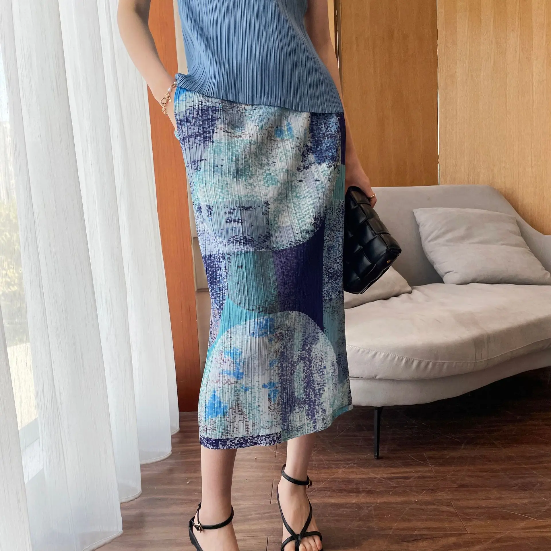 Printed Split High Waist Pleated Half-body Skirt Summer New Miyake Fashion Casual Loose Comfortable Feeling Hundred Women Skirt
Printed Split High Waist Pleated Half-body Skirt Summer New Miyake Fashion Casual Loose Comfortable Feeling Hundred Women Skirt