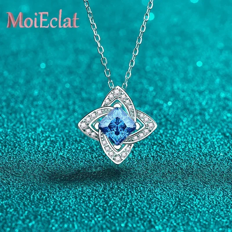 MoiEclat Store Platinum PT950 1ct Four Leaf Square Blue Moissanite Pendant for Women, Luxury Gothic Inspired Clavicle Chain
MoiEclat Store Platinum PT950 1ct Four Leaf Square Blue Moissanite Pendant for Women, Luxury Gothic Inspired Clavicle Chain