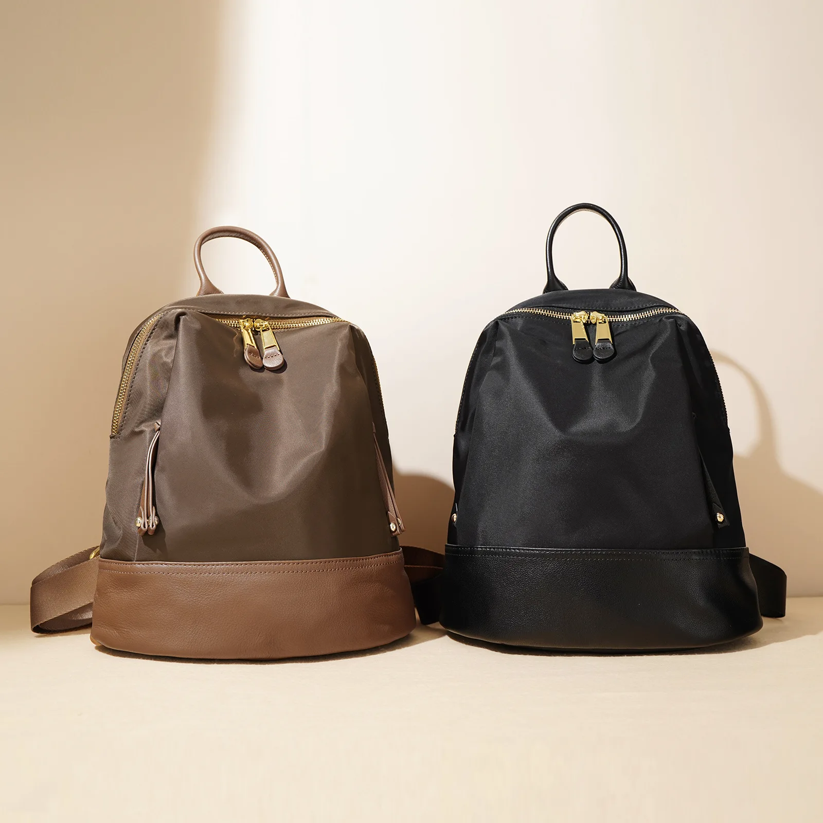 Многофункциональная сумка для подгузников для мамы и папы: портативная, стильный дизайн, широкие отсеки, легкая, прочная, для хранения детских принадлежностей
Многофункциональная сумка для подгузников для мамы и папы: портативная, стильный дизайн, широкие отсеки, легкая, прочная, для хранения детских принадлежностей