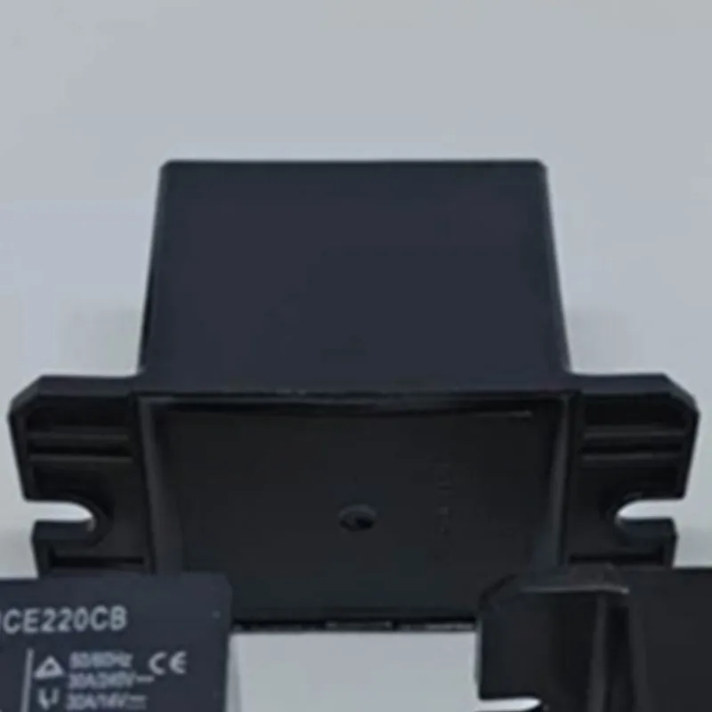 Air conditioning relay NT90TPNCE220CB set of switches normally open 40A closed 30A 1pcs
Air conditioning relay NT90TPNCE220CB set of switches normally open 40A closed 30A 1pcs