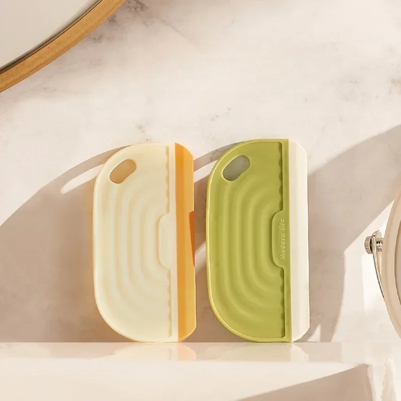 Creative Cloud Water Scraper Board Bathroom Mirror Glass Wiper Hanging Table Tile Scraper Cleaning Tool shower squeegee Plunger
Creative Cloud Water Scraper Board Bathroom Mirror Glass Wiper Hanging Table Tile Scraper Cleaning Tool shower squeegee Plunger