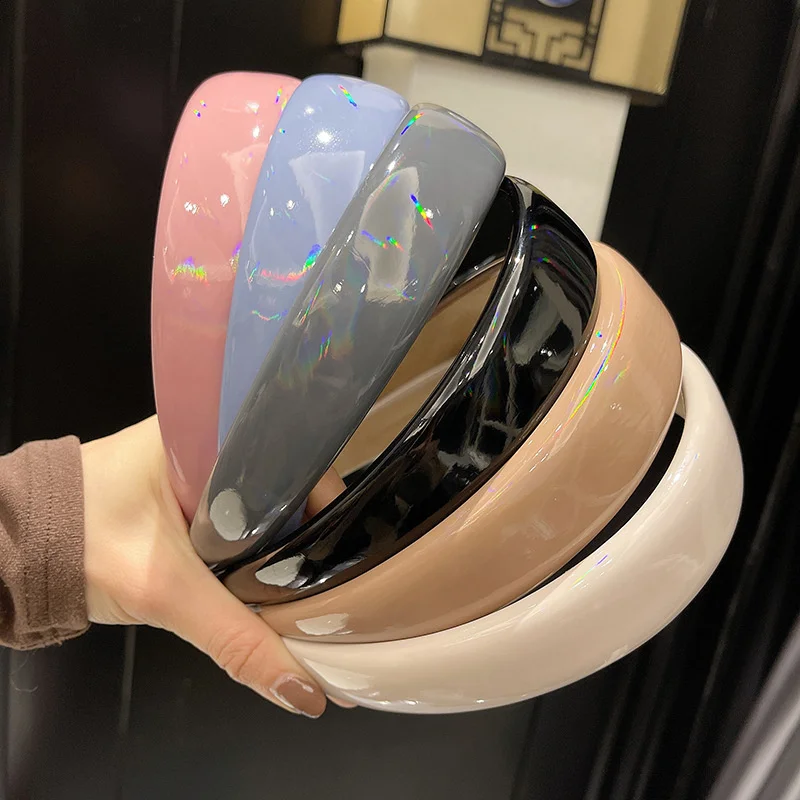 Vintage Patent Leather Thickened Sponge Womens Headband Solid Hairbands Girl Broadside Hair Hoop Fashion Simple Hair Accessories
Vintage Patent Leather Thickened Sponge Womens Headband Solid Hairbands Girl Broadside Hair Hoop Fashion Simple Hair Accessories
