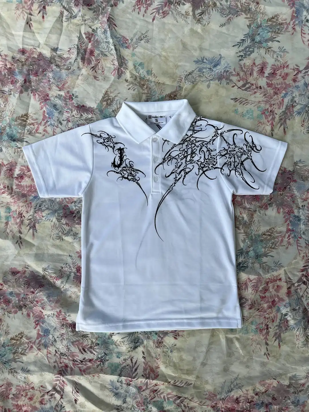 Y2K minimalist Gothic print pattern T-shirt street retro sportswear oversized T-shirt polo shirt casual top men's clothing
Y2K minimalist Gothic print pattern T-shirt street retro sportswear oversized T-shirt polo shirt casual top men's clothing
