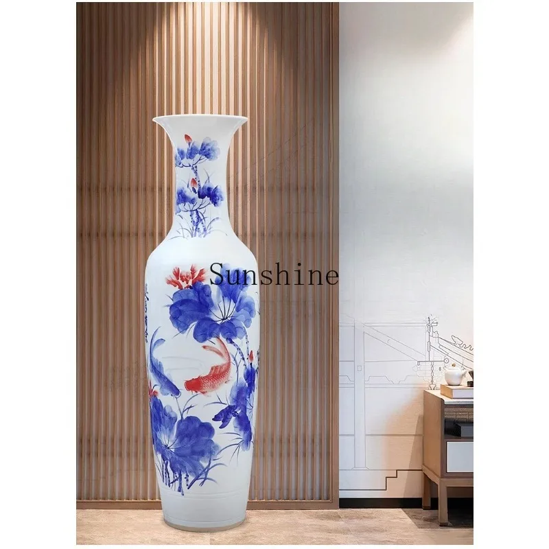 Floor-to-ceiling large vase Chinese blue and white ceramic ornaments for more than one year, living room decoration vase
Floor-to-ceiling large vase Chinese blue and white ceramic ornaments for more than one year, living room decoration vase