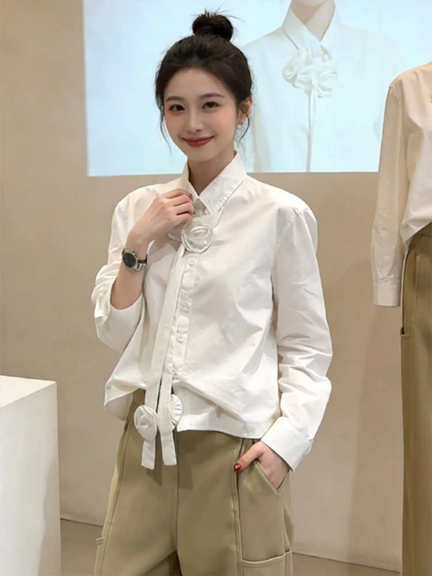 Unique Long Sve Women's irt Spring 2026 Turn-down Collar 3D Flower Design Trendy Oversized Korean Sle Commute Faion
Unique Long Sve Women's irt Spring 2026 Turn-down Collar 3D Flower Design Trendy Oversized Korean Sle Commute Faion