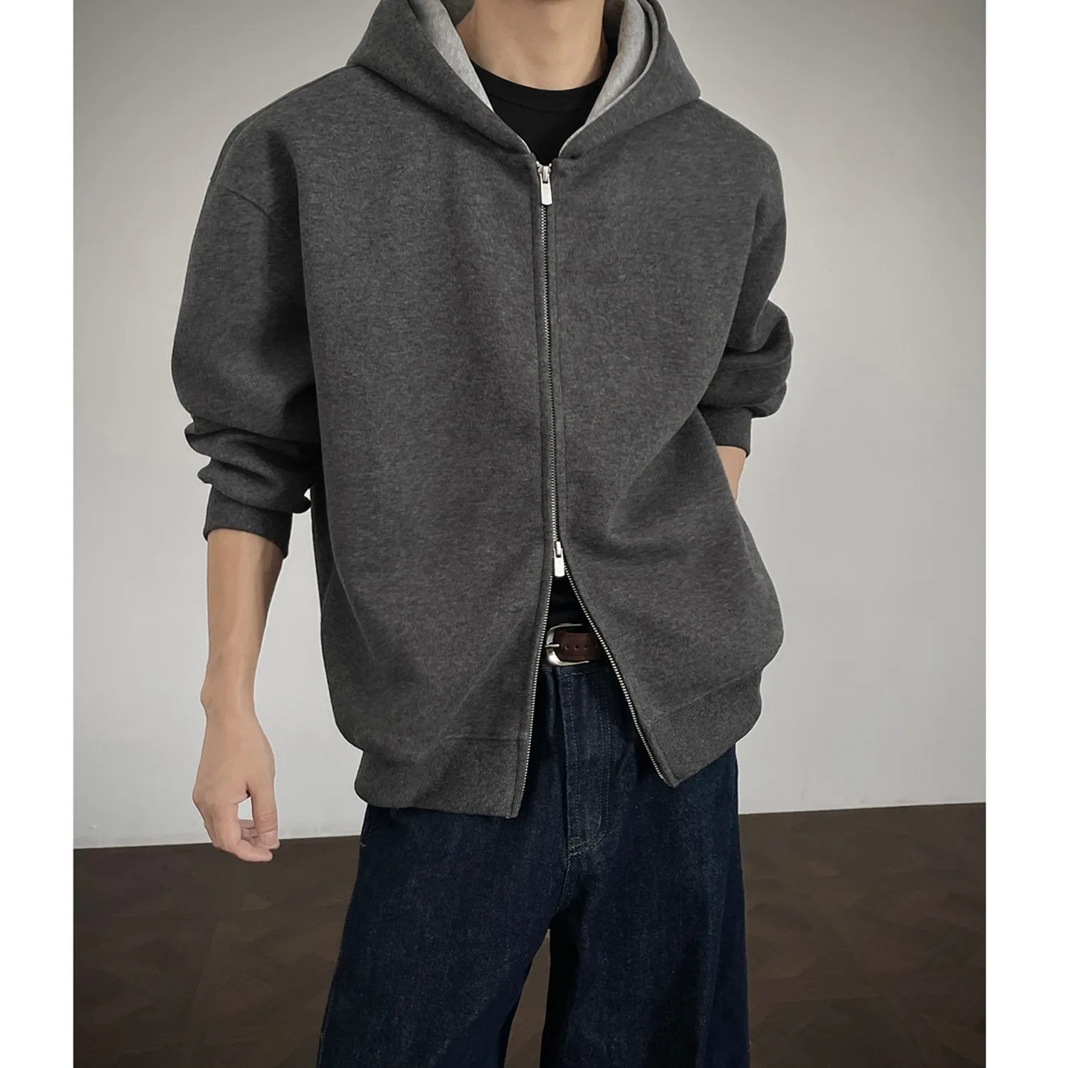 American Style Men's Hoodie Cardigan Double Zipper Heavyweight Hardwearing Autumn Winter plus Size Casual Wear Polyester Fiber
American Style Men's Hoodie Cardigan Double Zipper Heavyweight Hardwearing Autumn Winter plus Size Casual Wear Polyester Fiber