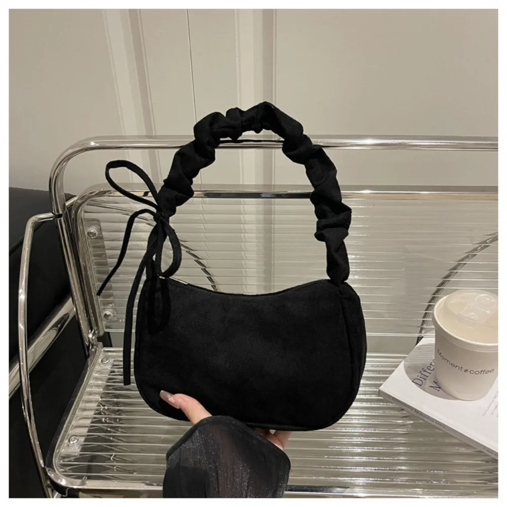2026 Pleated Small Handbag Korean Version Lightweight Underarm Bag Solid Color Shoulder Bag Dumpling Bag
2026 Pleated Small Handbag Korean Version Lightweight Underarm Bag Solid Color Shoulder Bag Dumpling Bag