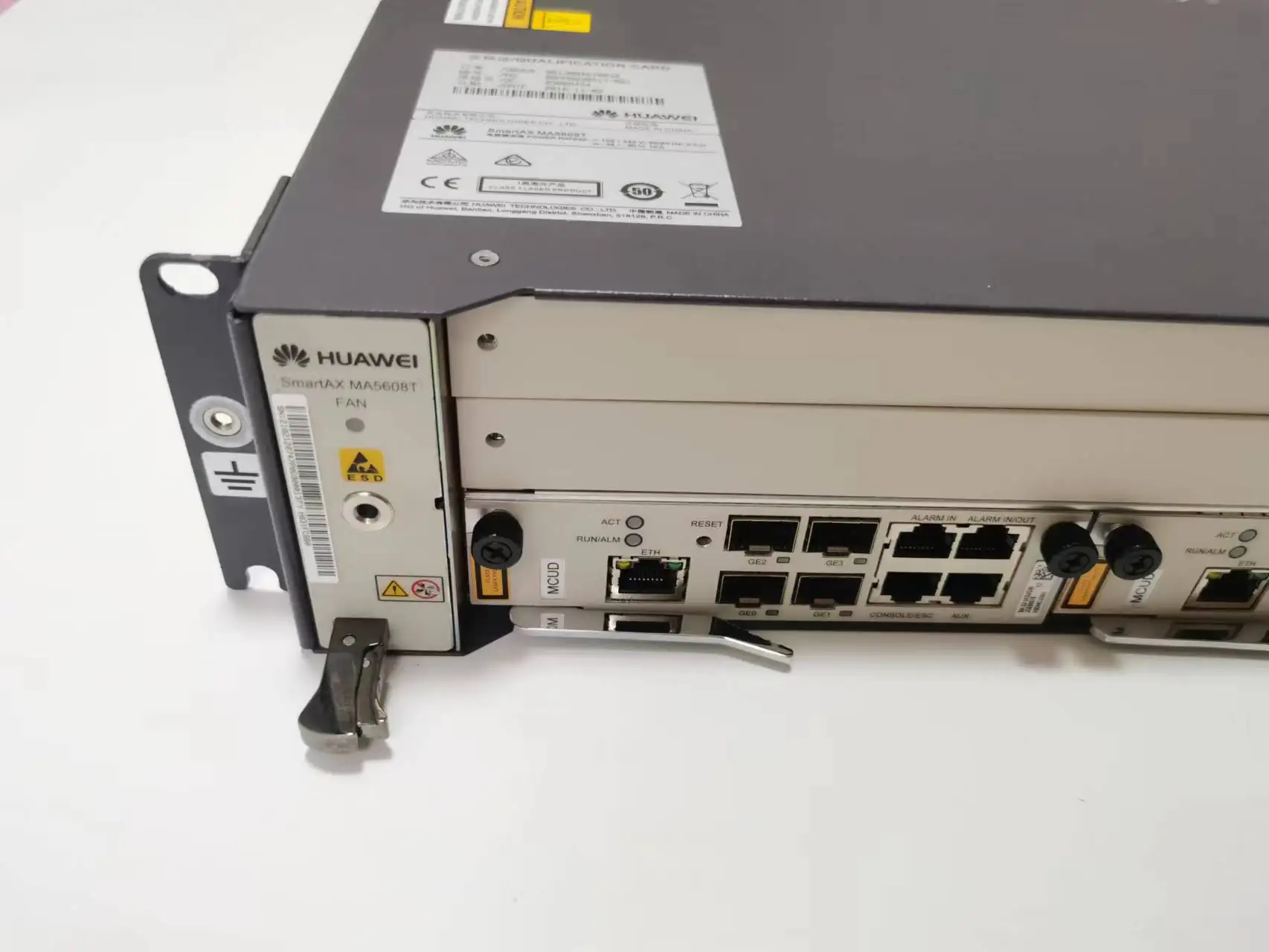 HW-Original Gcontrol Board, 19 "Inch, OLT, GPON, OLT, MA5608T DC,1 MPWC, 1 * MPWD AC Power Line,1 * MCUD 1G or 1 * MCUD 10GE
HW-Original Gcontrol Board, 19 "Inch, OLT, GPON, OLT, MA5608T DC,1 MPWC, 1 * MPWD AC Power Line,1 * MCUD 1G or 1 * MCUD 10GE