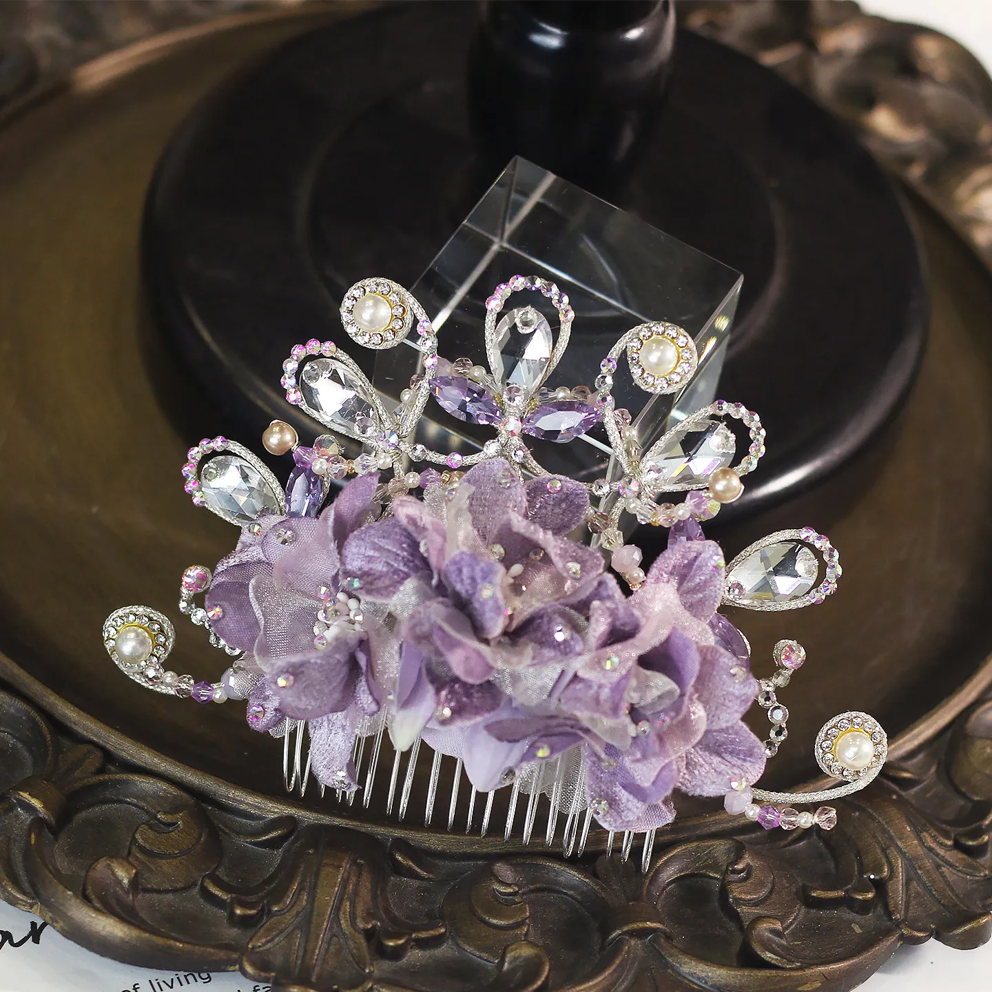 Ballet high-end purple flower side clip Don Quixote Paquita variation headwear performance competition hair accessories female
Ballet high-end purple flower side clip Don Quixote Paquita variation headwear performance competition hair accessories female