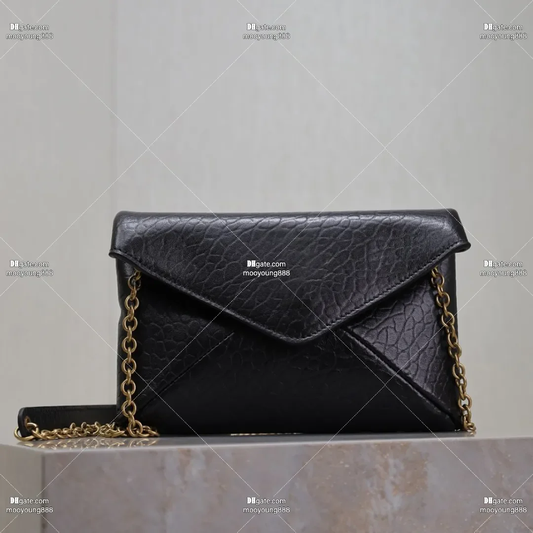 wholesale price 12A Upgrade Mirror Quality Designer Mini Chain Bag 19cm Lambskin Handbags for Women Clutch Luxury
wholesale price 12A Upgrade Mirror Quality Designer Mini Chain Bag 19cm Lambskin Handbags for Women Clutch Luxury
