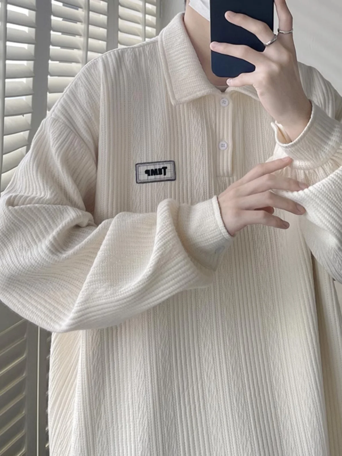 American Collar Sweatirt Men's Spring Autumn Version Small Design Sense Embroidery Youth Jaet Loose Casual
American Collar Sweatirt Men's Spring Autumn Version Small Design Sense Embroidery Youth Jaet Loose Casual