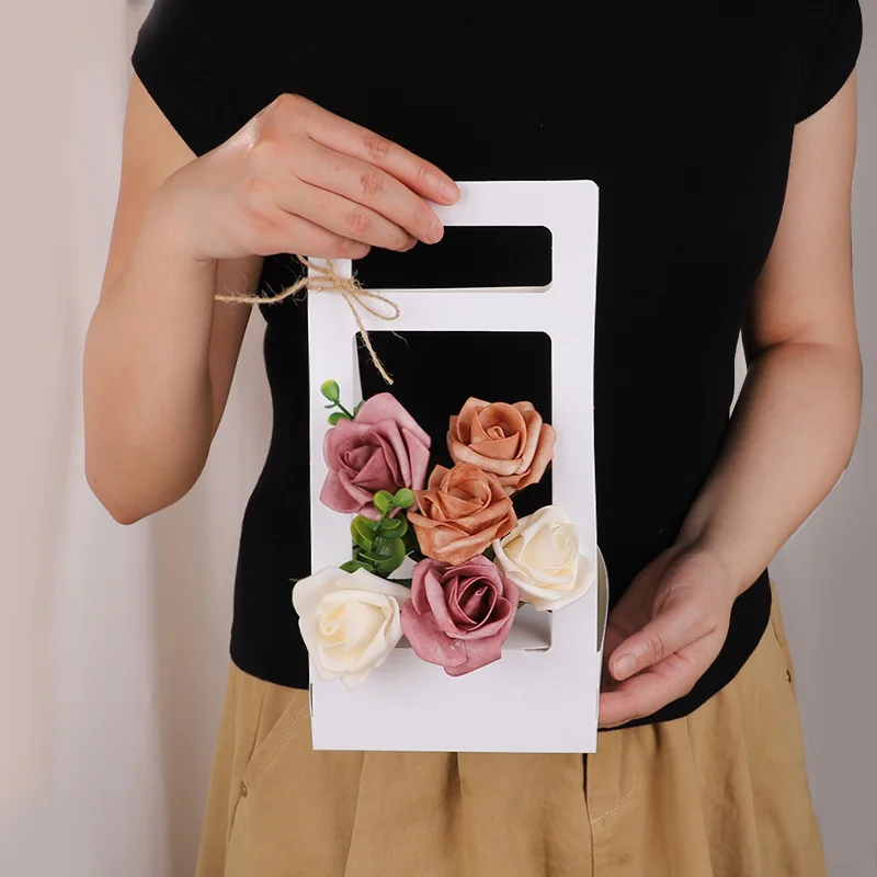 3/5Pcs Handheld Flower Box Kraft Paper Rose Flower Bouquet Basket Wedding Birthday Party Gift Wrap Packaging Box Home Decoration
3/5Pcs Handheld Flower Box Kraft Paper Rose Flower Bouquet Basket Wedding Birthday Party Gift Wrap Packaging Box Home Decoration