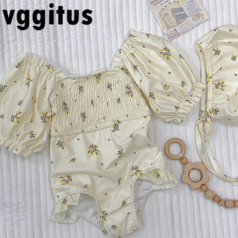 Korean Style Kids Girls Retro Floral Print Short Bubble Sleeves Quick Drying Swimsuit Baby Summer Trendy One-piece Swimwear H190
Korean Style Kids Girls Retro Floral Print Short Bubble Sleeves Quick Drying Swimsuit Baby Summer Trendy One-piece Swimwear H190