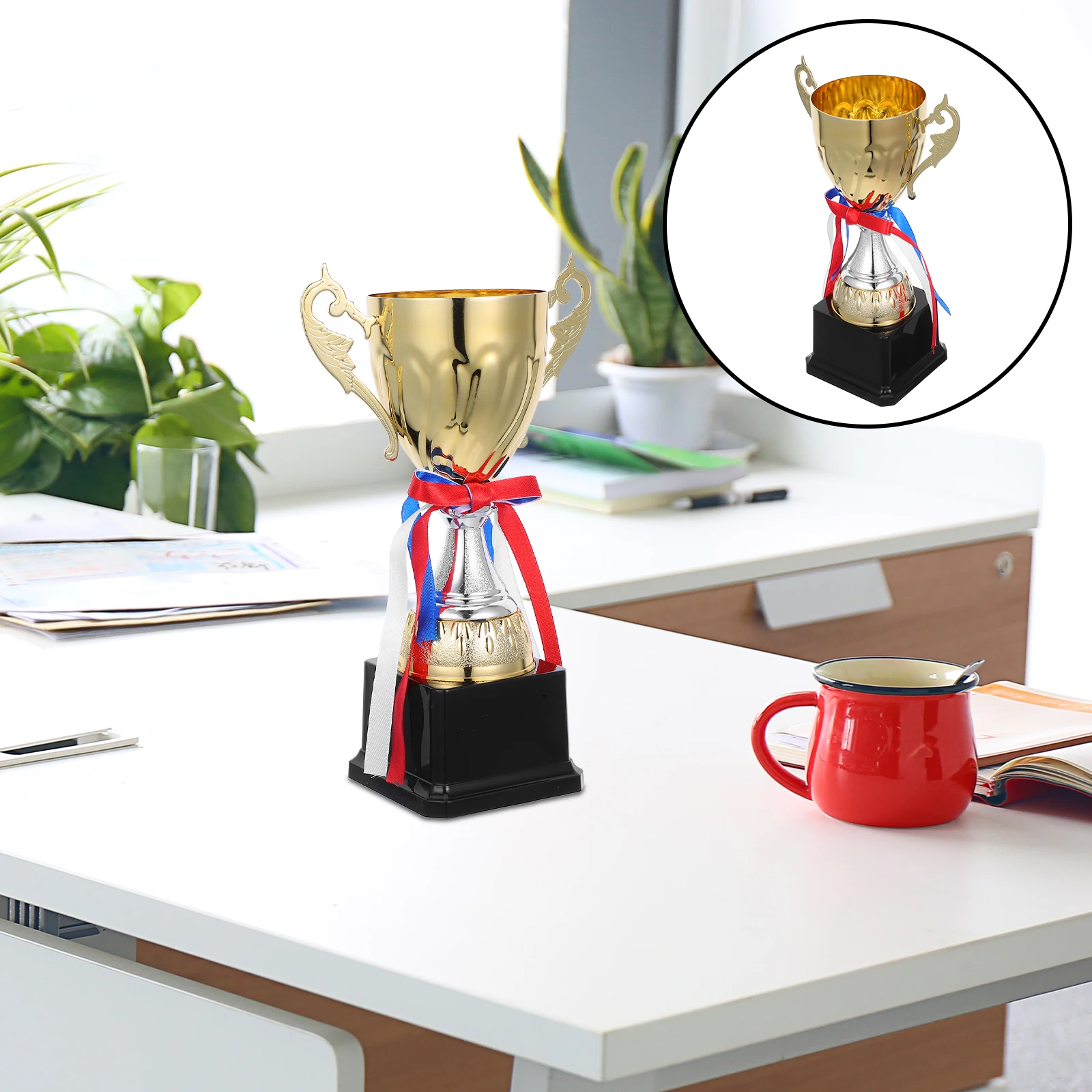 Metal Alloy Black Base Golden Cup 24Cm Sports Competition Award Honor Prize School Ceremony Banquet Classroom Spelling Bee Track
Metal Alloy Black Base Golden Cup 24Cm Sports Competition Award Honor Prize School Ceremony Banquet Classroom Spelling Bee Track