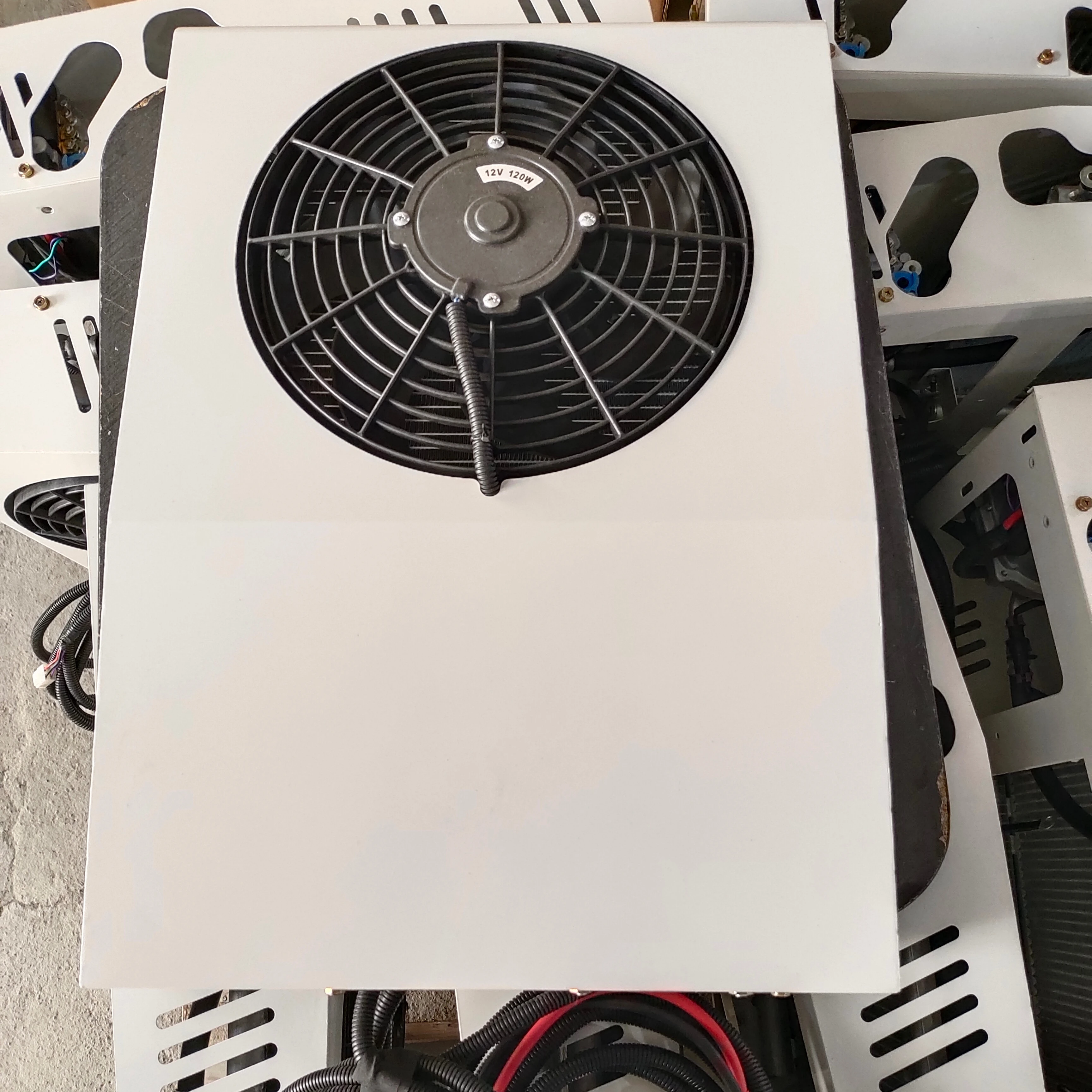New Design Caravan Air Conditioner 1224v Mini Split Air Conditioner Rv Ac Unit With Popular Price
New Design Caravan Air Conditioner 1224v Mini Split Air Conditioner Rv Ac Unit With Popular Price