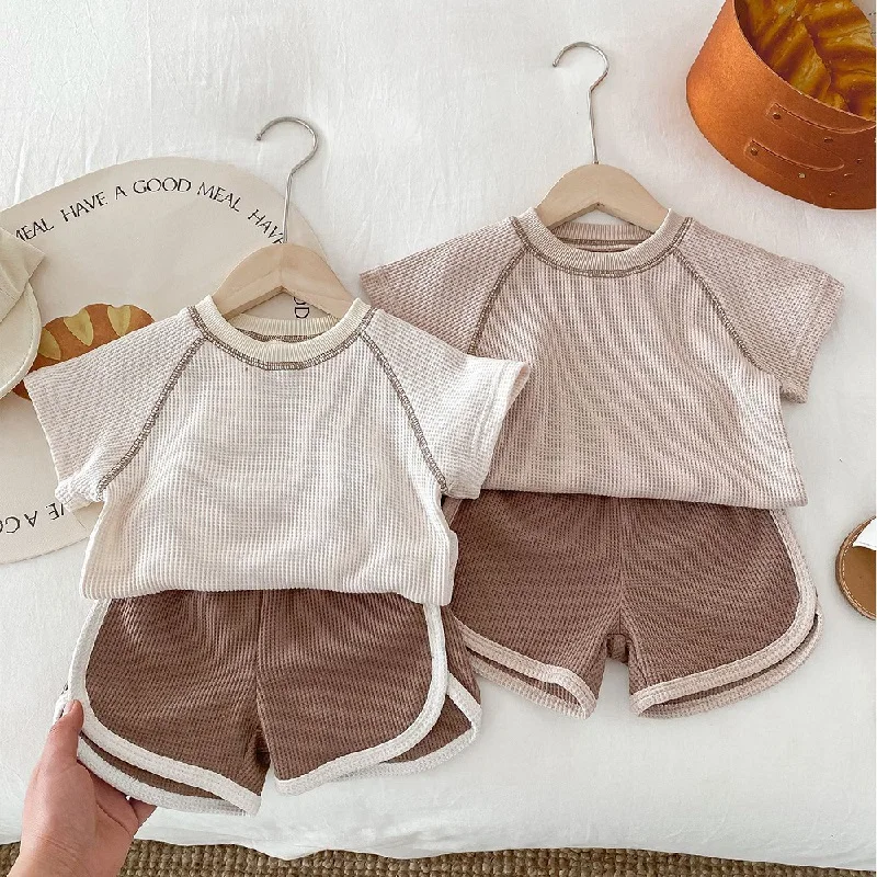 2024 Baby Clothing Summer New Boys Short sleeved T-shirt Shorts Set 0-3 Year Old Waffle Girls Top+Shorts Set
2024 Baby Clothing Summer New Boys Short sleeved T-shirt Shorts Set 0-3 Year Old Waffle Girls Top+Shorts Set