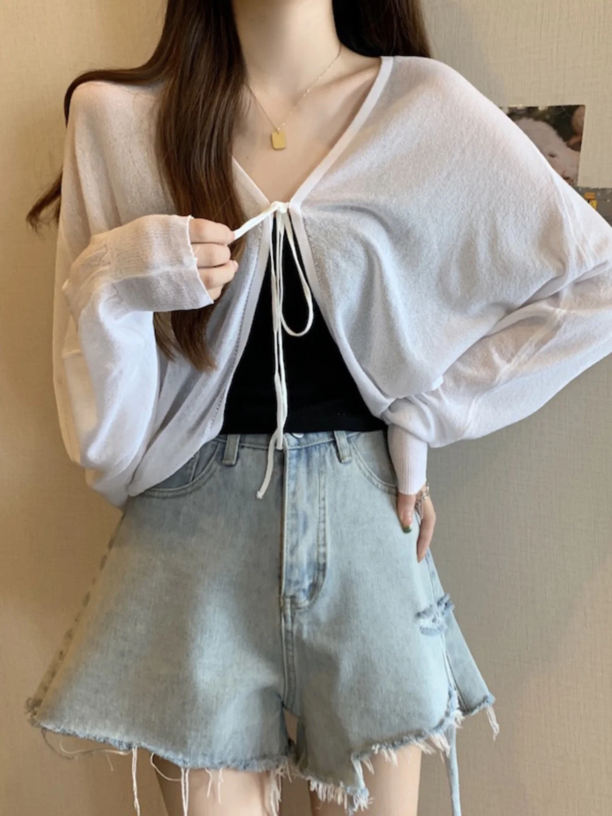 plus Size Ice Silk Sun Protection Knitted Cardigan Women's Thin Summer White oulder awl Outer Cover with Sling V-Ne Lon...
plus Size Ice Silk Sun Protection Knitted Cardigan Women's Thin Summer White oulder awl Outer Cover with Sling V-Ne Lon...