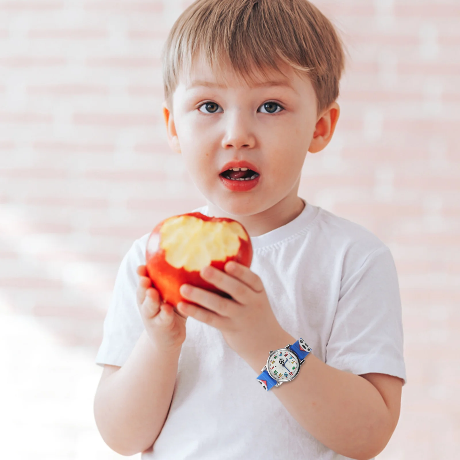 Children Cartoon Watch Blue Soccer Theme Comfortable Wristwatch for Boys Durable Safe Quartz Movement Kids Cartoon Watch
Children Cartoon Watch Blue Soccer Theme Comfortable Wristwatch for Boys Durable Safe Quartz Movement Kids Cartoon Watch