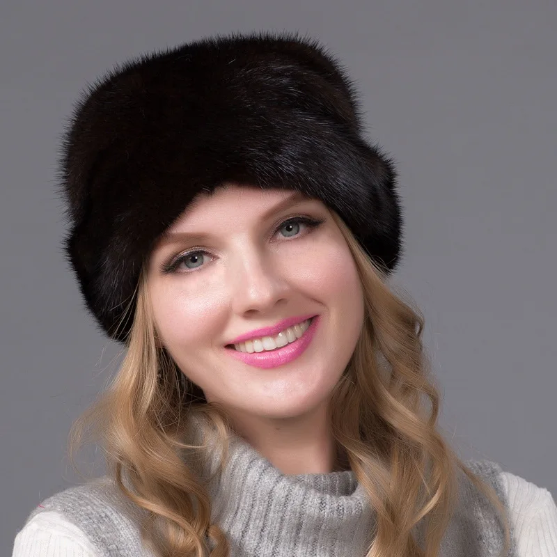 Mink Fur Grass Hat European and American Fashionable and Minimalist Knitted Hat Women's Ear Protection Hat Autumn and Winter
Mink Fur Grass Hat European and American Fashionable and Minimalist Knitted Hat Women's Ear Protection Hat Autumn and Winter