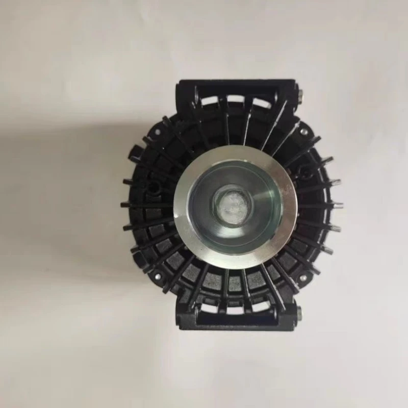 Generator 2905972 Generator 0551501 Generator 24V150A
Generator 2905972 Generator 0551501 Generator 24V150A