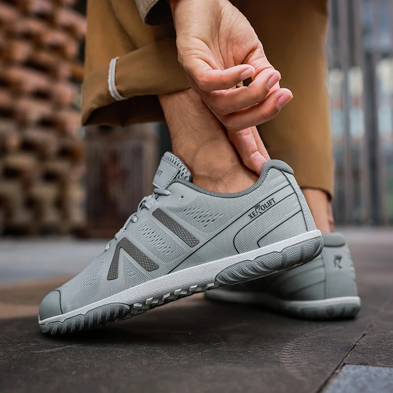 Men Casual Sneakers Shoes Anti-slip Wear-resistant Outdoor Sports Shoes Men Lace-up Comfortable Soft Breathable Running Shoes
Men Casual Sneakers Shoes Anti-slip Wear-resistant Outdoor Sports Shoes Men Lace-up Comfortable Soft Breathable Running Shoes