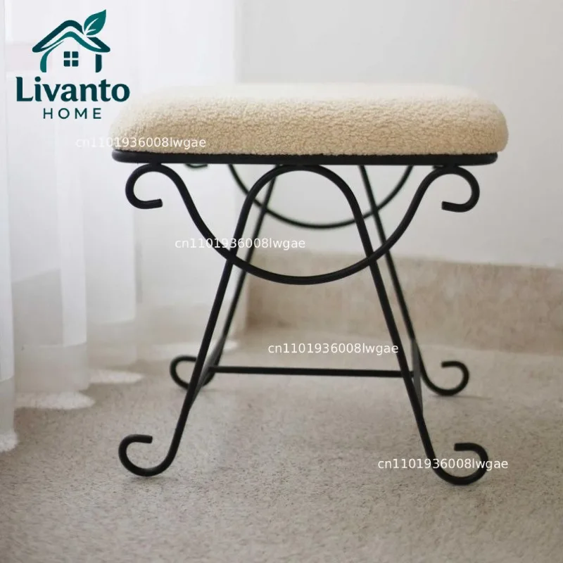 Piano Stool Vanity Stools Luxury Aesthetic Bedroom Metal Stool Decorative Rectangular Single Person Low Stools Room Furniture
Piano Stool Vanity Stools Luxury Aesthetic Bedroom Metal Stool Decorative Rectangular Single Person Low Stools Room Furniture