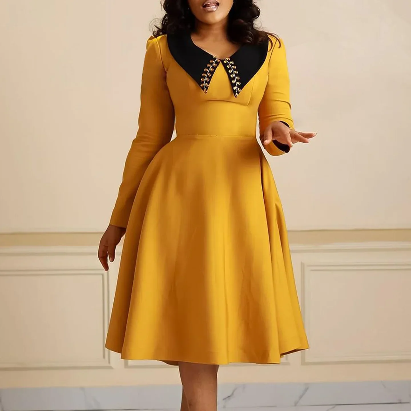 African Dresses for Women 2024 New Arrival Spring Elegant Long Sleeve V-neck Party Evening Midi Dress Dashiki African Clothing
African Dresses for Women 2024 New Arrival Spring Elegant Long Sleeve V-neck Party Evening Midi Dress Dashiki African Clothing