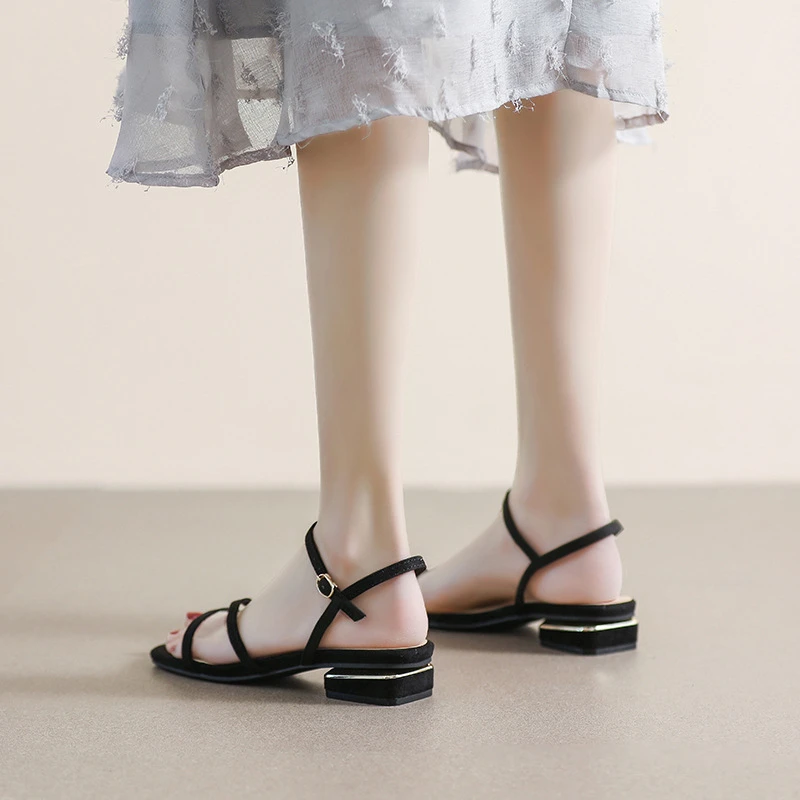 Women One Strap Sandals 2026 New Korean Simple French Ankle Strap Flat Slide Sandals Casual Large Size Summer Footwear Leisure
Women One Strap Sandals 2026 New Korean Simple French Ankle Strap Flat Slide Sandals Casual Large Size Summer Footwear Leisure