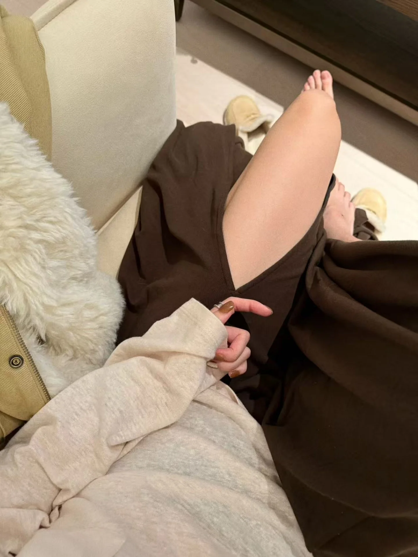 Женская юбка-миди А-силуэта Tannin с флисовой подкладкой, эластичным поясом, повседневная, с разрезом по боку, асимметричным подолом, из смесового хлопка, удобная
Женская юбка-миди А-силуэта Tannin с флисовой подкладкой, эластичным поясом, повседневная, с разрезом по боку, асимметричным подолом, из смесового хлопка, удобная