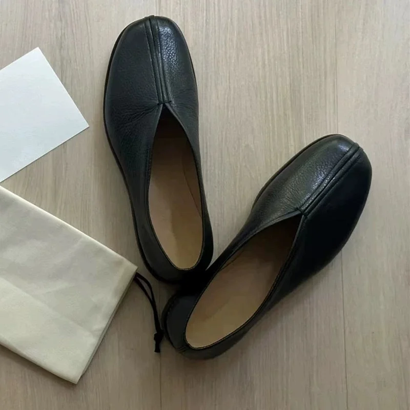 Square Toe Leather Shoes for Men and Women Lazy People Vintage Suitable Breathable Thick Heel Low Cut Monk Shoes
Square Toe Leather Shoes for Men and Women Lazy People Vintage Suitable Breathable Thick Heel Low Cut Monk Shoes