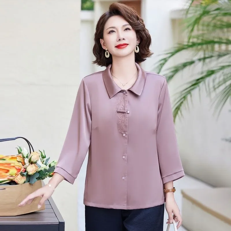 Women's Chinese Style Embroidered Blouse Lapel Collar 3/4 Sleeve Casual Button-Up Shirt For Middle-Aged and Elderly
Women's Chinese Style Embroidered Blouse Lapel Collar 3/4 Sleeve Casual Button-Up Shirt For Middle-Aged and Elderly