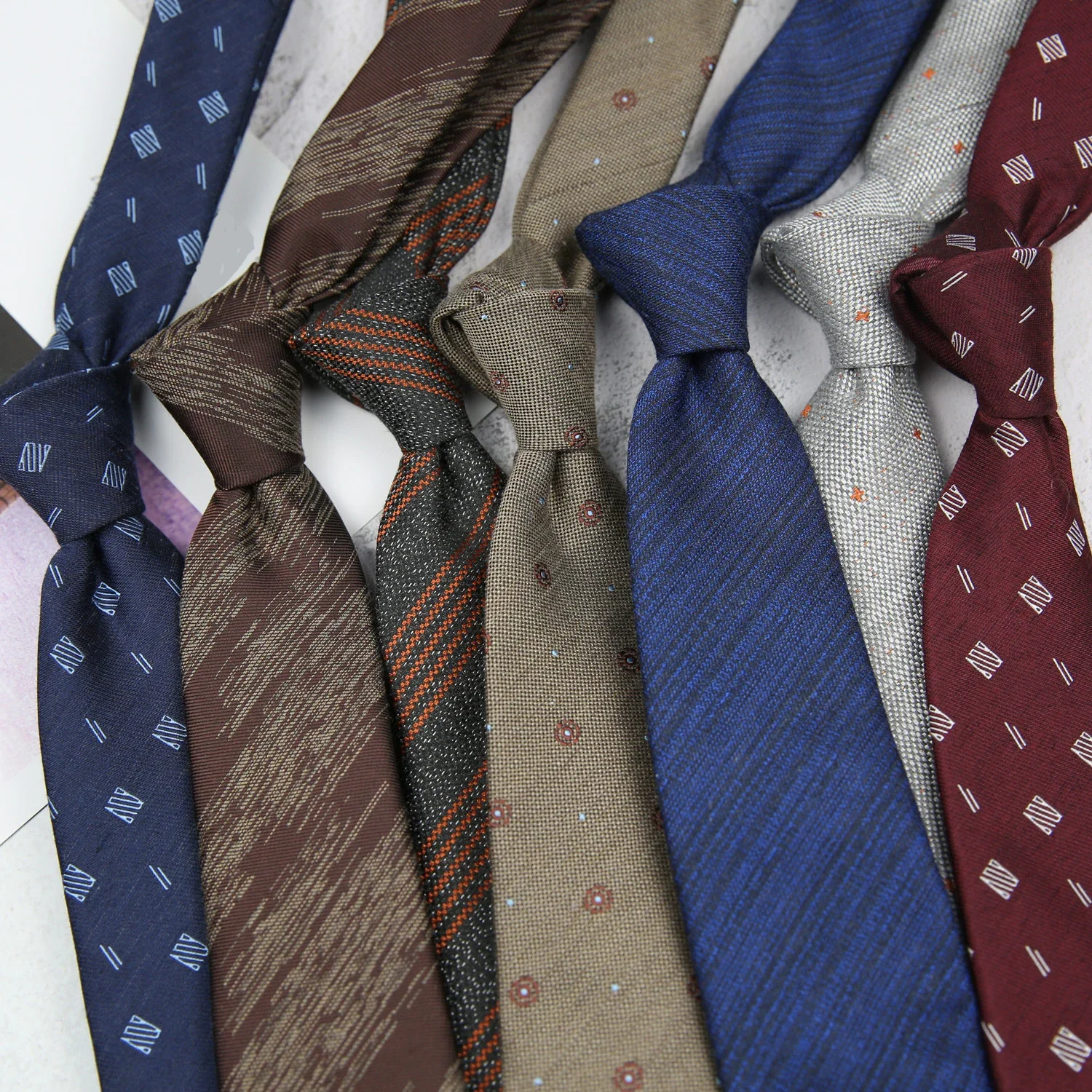 Linbaiway 7cm Cotton Polyester Blend Neck Ties for Mens Floral Neckties Neck Ties Necktie for Wedding Suits Tie Male Neckties
Linbaiway 7cm Cotton Polyester Blend Neck Ties for Mens Floral Neckties Neck Ties Necktie for Wedding Suits Tie Male Neckties