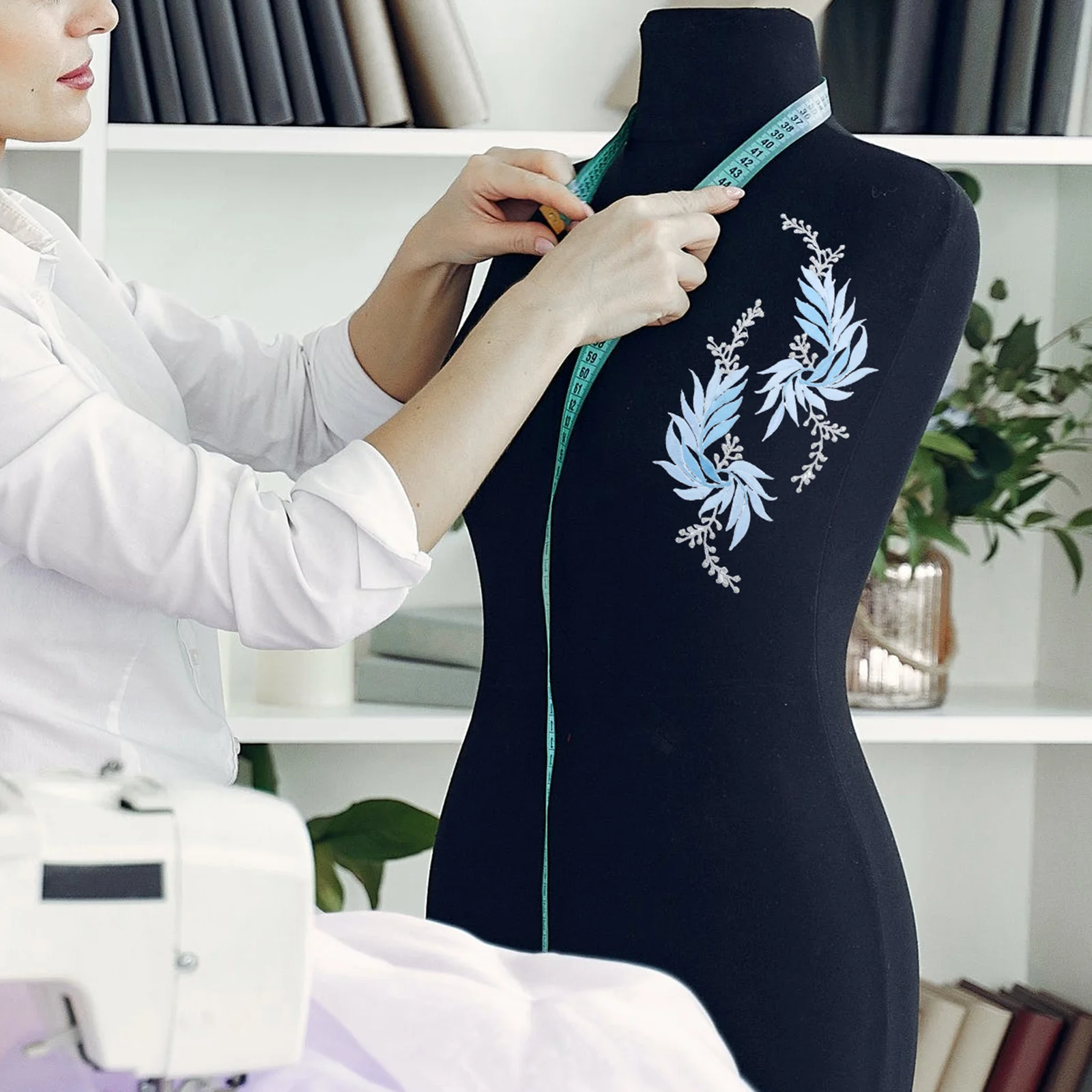 2 Pcs Embroidery Patches for Clothing Repair Decorative DIY Sewing Ironing Garment Leaf Shape Appliques
2 Pcs Embroidery Patches for Clothing Repair Decorative DIY Sewing Ironing Garment Leaf Shape Appliques