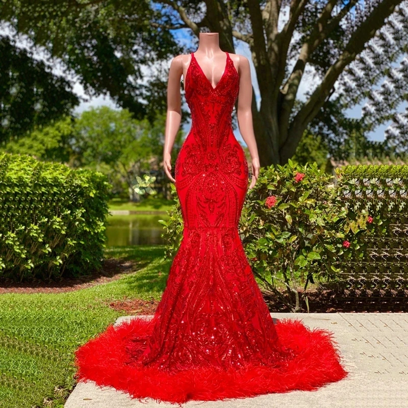 Luxury Feather Evening Dresses Red Sequins Applique Mermaid Women Formal Prom Gowns Night Wedding Party Robe Customized 2025
Luxury Feather Evening Dresses Red Sequins Applique Mermaid Women Formal Prom Gowns Night Wedding Party Robe Customized 2025