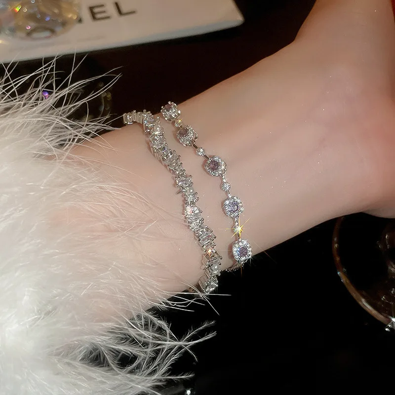 Purple Cubic Zircon Star Bracelets Hand Jewelry for Women Romantic Gift Luxury Hand Accessory
Purple Cubic Zircon Star Bracelets Hand Jewelry for Women Romantic Gift Luxury Hand Accessory