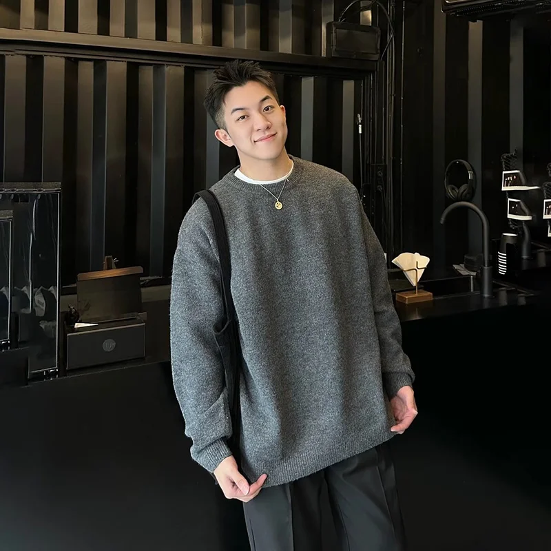 Мягкий мужской свитер крупной вязки с круглым вырезом, свободного кроя, удобный, зимний, повседневный, с длинным рукавом
Мягкий мужской свитер крупной вязки с круглым вырезом, свободного кроя, удобный, зимний, повседневный, с длинным рукавом