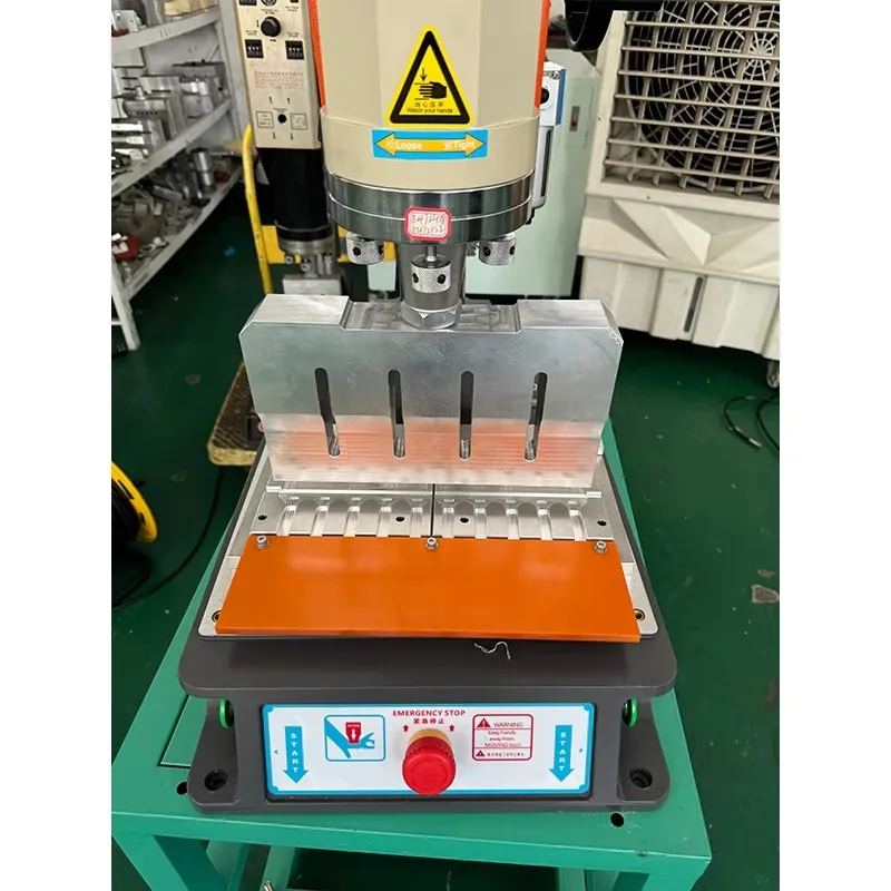 Набор ультразвуковых аппаратов для точечной сварки пневматического типа с ЖК-дисплеем для защитных пластмасс
Набор ультразвуковых аппаратов для точечной сварки пневматического типа с ЖК-дисплеем для защитных пластмасс