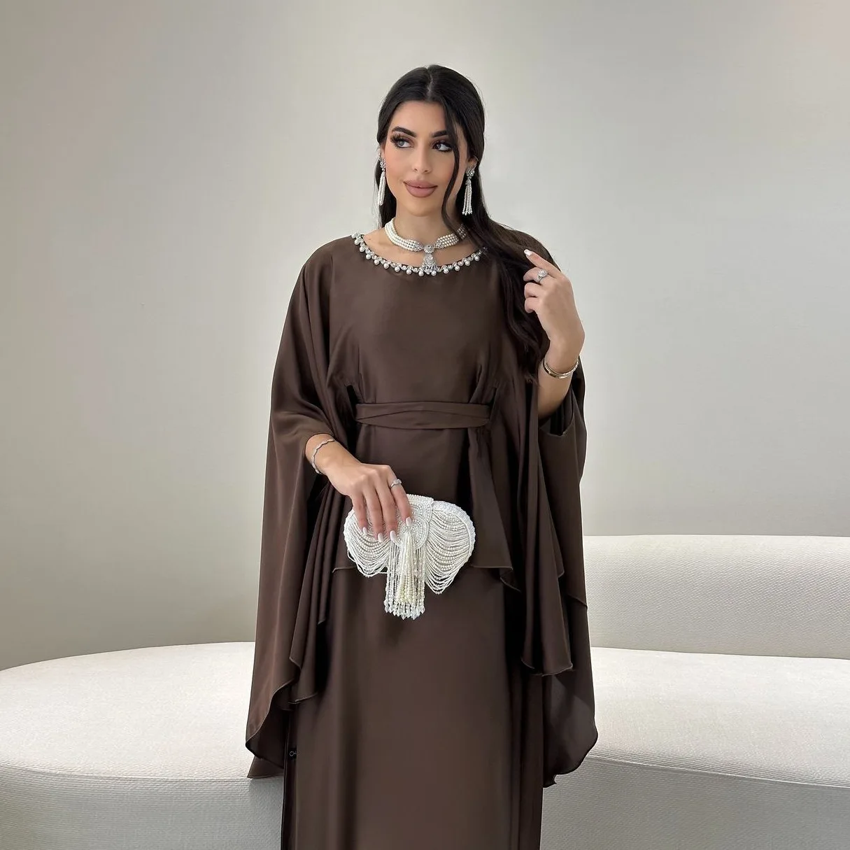 Satin Abayas for Women Muslim Dress Eid Djellaba Beaded Jalabiya Islam Clothing Saudi Arabic Robe Caftan Marocain Femme Kebaya
Satin Abayas for Women Muslim Dress Eid Djellaba Beaded Jalabiya Islam Clothing Saudi Arabic Robe Caftan Marocain Femme Kebaya