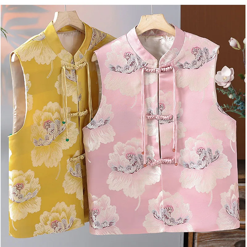 Chinese Style Retro Buckle Sleeveless Vest Female New Chinese Jacquard Fashion Vest Small Cardigan Spring And Autumn Coat Vest
Chinese Style Retro Buckle Sleeveless Vest Female New Chinese Jacquard Fashion Vest Small Cardigan Spring And Autumn Coat Vest