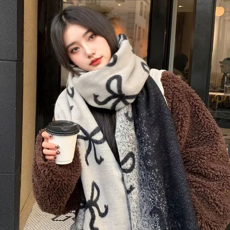 Негабаритная шаль унисекс в корейском стиле, зимний толстый теплый универсальный шарф, готовая для путешествий на шею в атмосферном стиле
Негабаритная шаль унисекс в корейском стиле, зимний толстый теплый универсальный шарф, готовая для путешествий на шею в атмосферном стиле