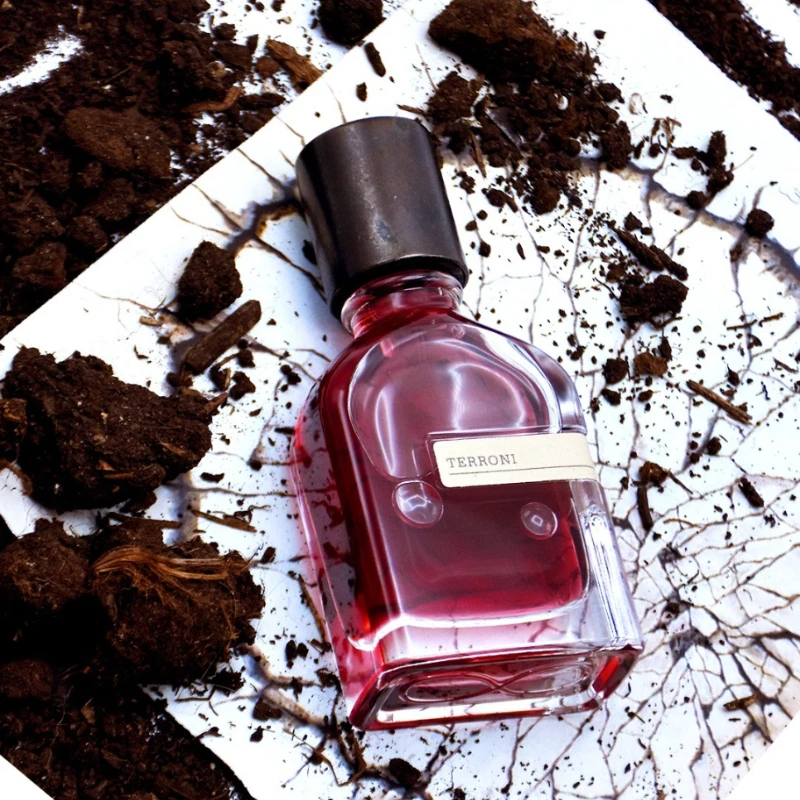 Роскошные унисекс, долговечные ароматизаторы четырех стилей, серия 50 мл, изысканная кожа, древесный аромат, свежие универсальные духи для повседневного ношения
Роскошные унисекс, долговечные ароматизаторы четырех стилей, серия 50 мл, изысканная кожа, древесный аромат, свежие универсальные духи для повседневного ношения