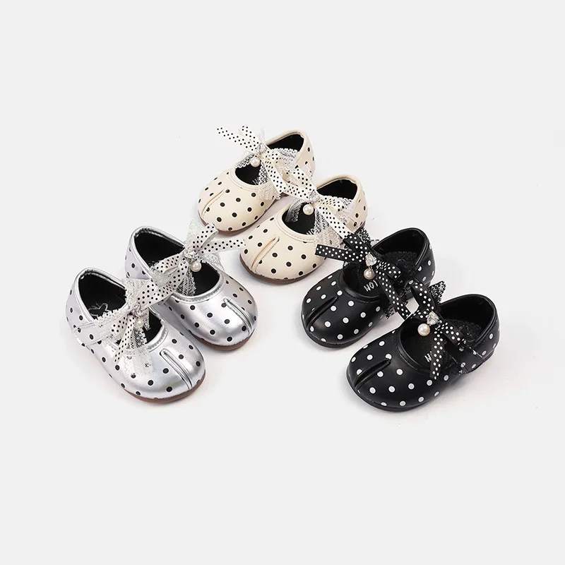 Girls Dotted Lace Breathable Mesh Ballet Flats kid's Bow Retro Flexible Sole Shoes Princess Casual Pumps Practice Performance
Girls Dotted Lace Breathable Mesh Ballet Flats kid's Bow Retro Flexible Sole Shoes Princess Casual Pumps Practice Performance