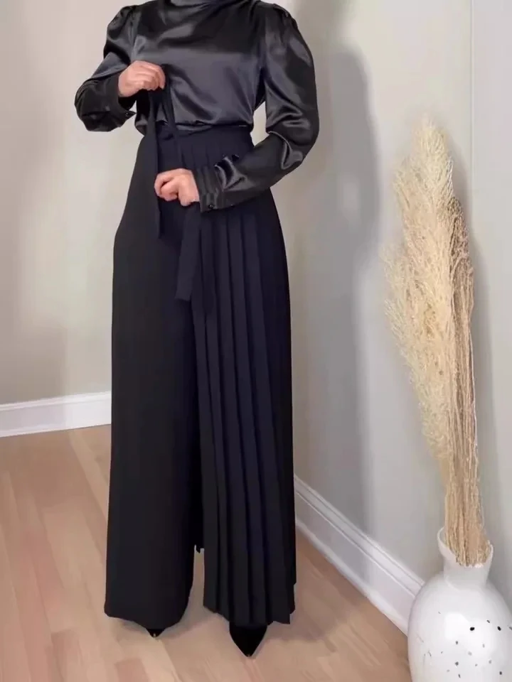 2025 American style New Fashion Women's Solid Color Casual Trendy Loose Wide Leg Pleated Lace-up Trousers Female Pants Clothes
2025 American style New Fashion Women's Solid Color Casual Trendy Loose Wide Leg Pleated Lace-up Trousers Female Pants Clothes