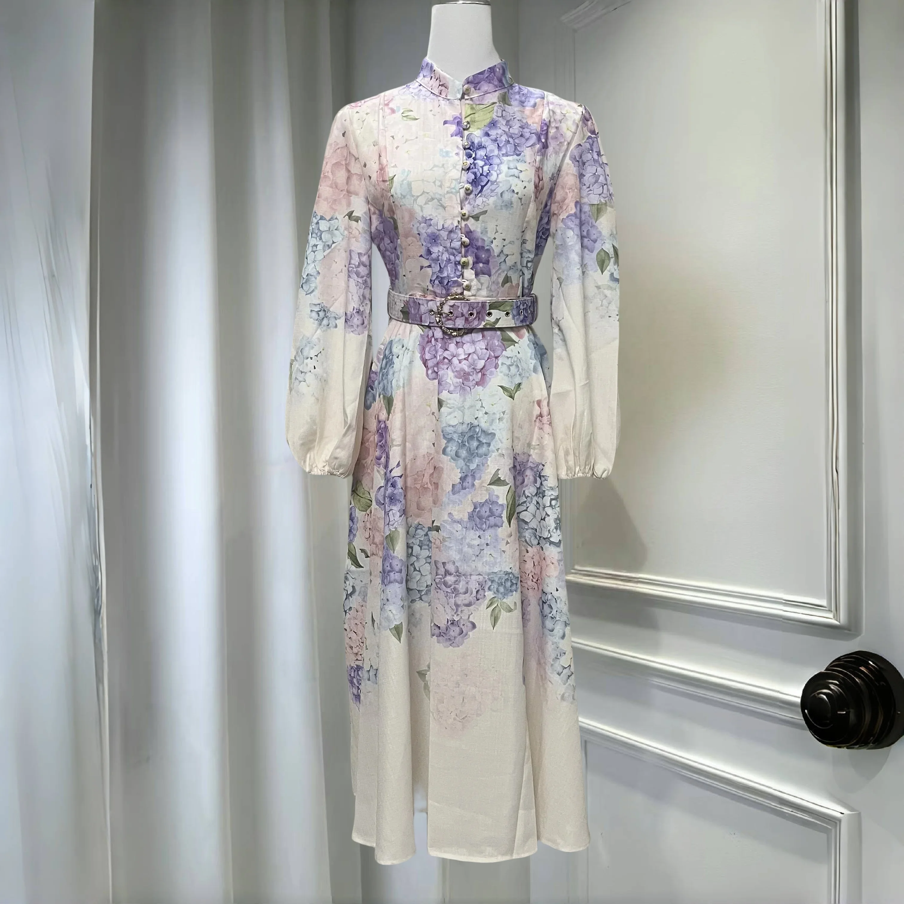 Women's Floral Print Linen Midi Dress Soft Fabric A Line Cut Retro Style Long Sleeve Summer Garden Party Elegant Look
Women's Floral Print Linen Midi Dress Soft Fabric A Line Cut Retro Style Long Sleeve Summer Garden Party Elegant Look