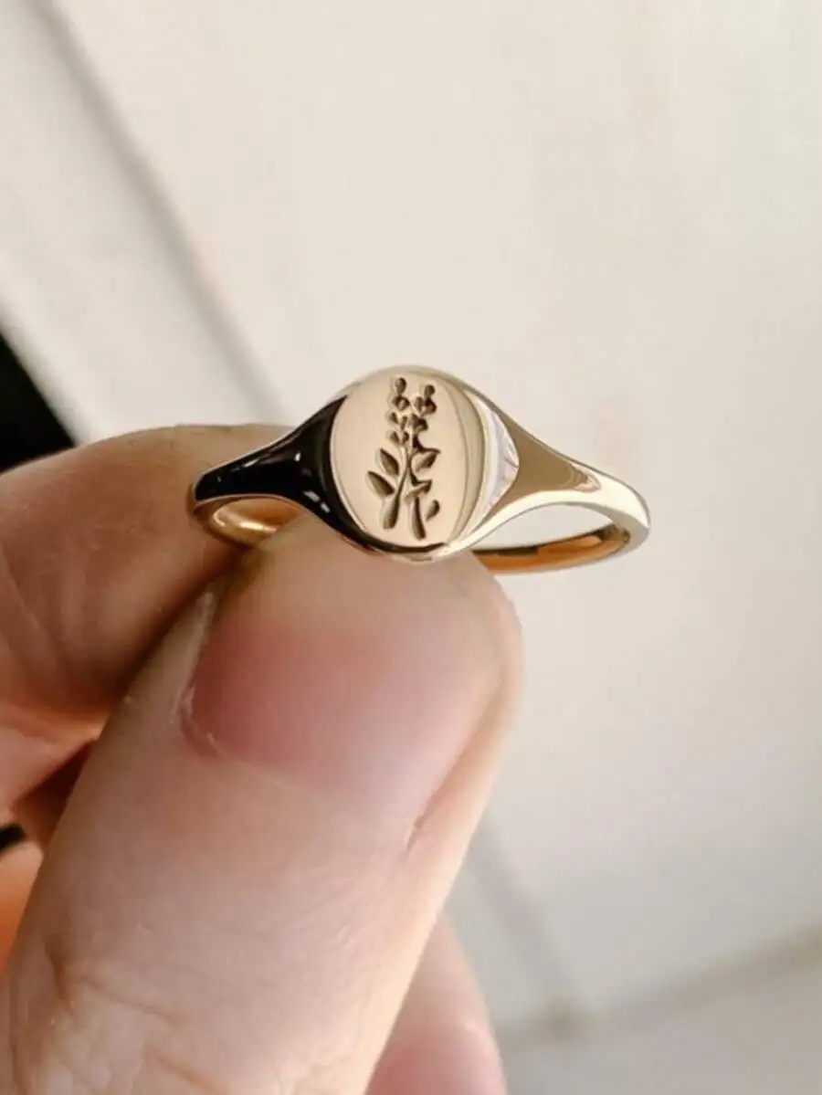 Minimalist Lavender Plant Engraved Ring For Women Casual Party Wedding Gift
Minimalist Lavender Plant Engraved Ring For Women Casual Party Wedding Gift