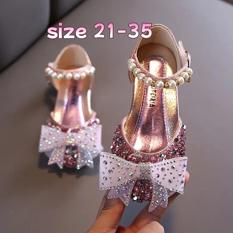 Girls Princess Footwear With Shiny Sequins Pearl Bow, Lovely Children Sandals Suitable For Party & Occasion Wear
Girls Princess Footwear With Shiny Sequins Pearl Bow, Lovely Children Sandals Suitable For Party & Occasion Wear