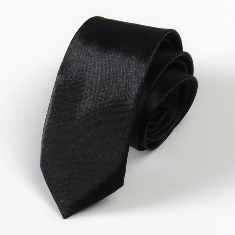 Spot Korean version men's narrow necktie 5cm student solid color trendy satin small necktie
Spot Korean version men's narrow necktie 5cm student solid color trendy satin small necktie