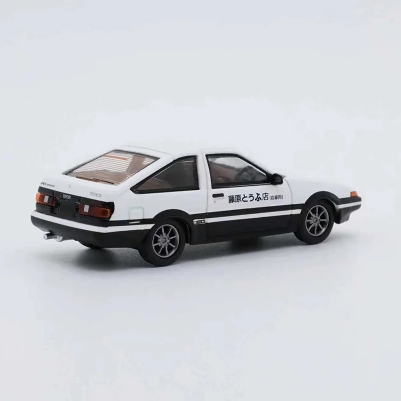 Масштабная модель автомобиля Toyota Corolla AE86 GT-Apex из сплава, 1:64, статическая коллекционная модель, украшение, праздничный подарок, игрушка, сувенир
Масштабная модель автомобиля Toyota Corolla AE86 GT-Apex из сплава, 1:64, статическая коллекционная модель, украшение, праздничный подарок, игрушка, сувенир